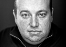 Actor headshot bruno mendes in black and white