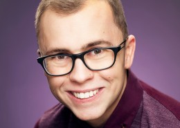 actor headshot joe tracini