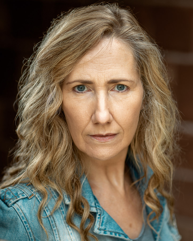 Actor Headshots Biography Credit And Showreel Fiona Egan • Neilson